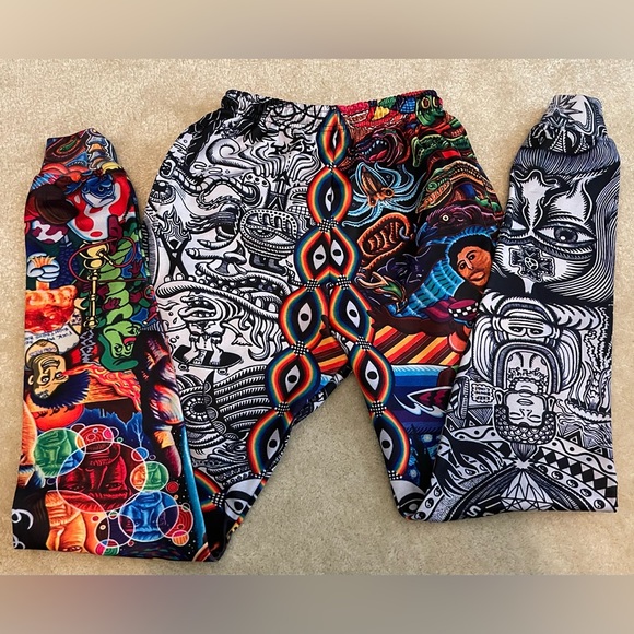 Headspace Joggers - Size M - Designs Super Mario -  Smurf Donkey Kong and MORE - Picture 3 of 16